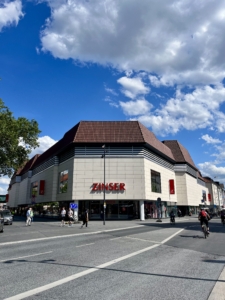 Das Kaufhaus Zinser in Tübingen.
